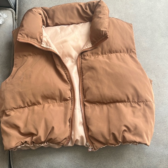 Tara Zip-Up Crop Puffer Vest Top
